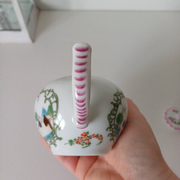 Gorgeous 1985 Franklin Mint HOCHST Fine Porcelain Mini 3.5" Teapot - Picture 3 of 12